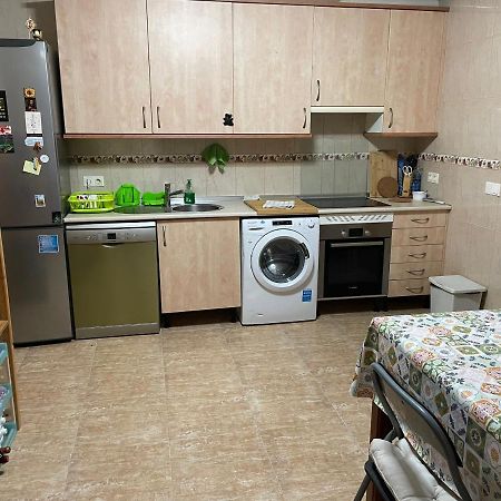 Ferienwohnung Vivienda Compartida Con Ambiente Familiar Sesena Exterior foto