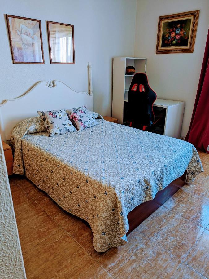 Ferienwohnung Vivienda Compartida Con Ambiente Familiar Sesena Exterior foto