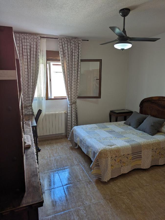 Ferienwohnung Vivienda Compartida Con Ambiente Familiar Sesena Exterior foto