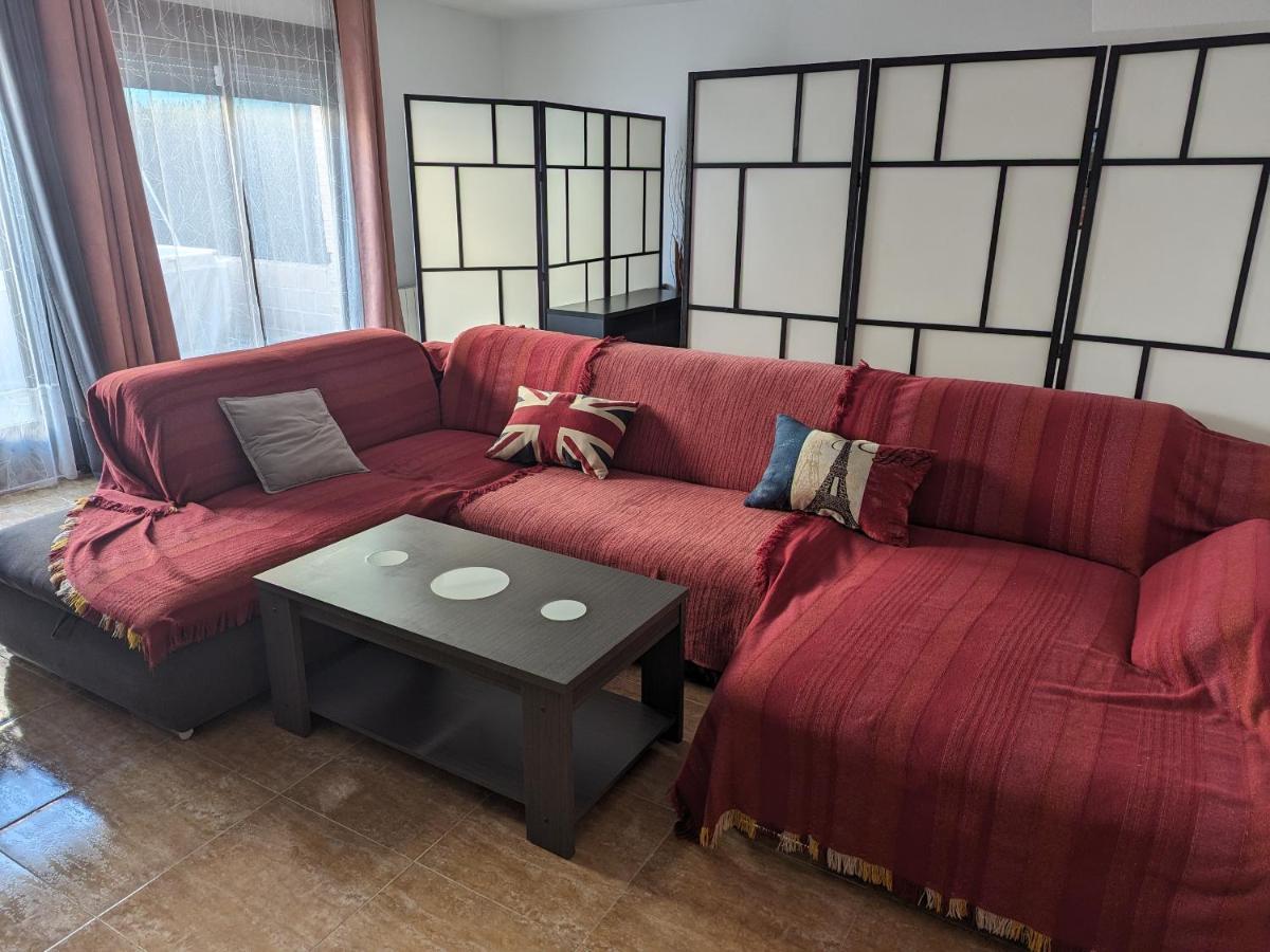 Ferienwohnung Vivienda Compartida Con Ambiente Familiar Sesena Exterior foto